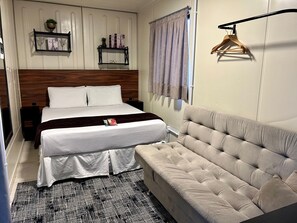 Basic Triple Room | Free WiFi, bed sheets - Pousada Canto do Gravatá (Penha)