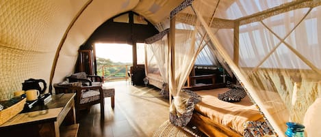Luxury Room | Bed sheets