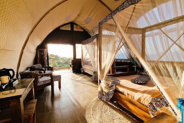 Luxury Room | Bed sheets