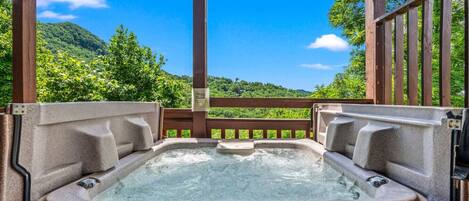 Bain à remous extérieur