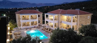 Michelangelo Suites and Apartments
