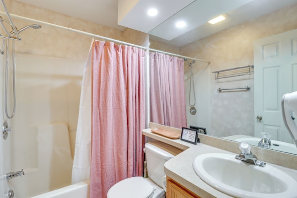 Apartment (3 Bedrooms) | Interior - 'cozy Cove' Near Waterparks, Zip Line, Ski & More (Tannersville)