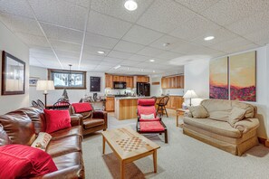 Apartment (2 Bedrooms) | Interior - Jay Peak Resort Vacation Rental: Ski-in/ski-out! (North Troy)