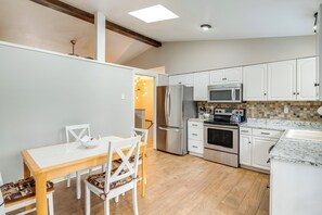 منزل (3 Bedrooms) | المنشأة من الداخل