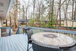 House (3 Bedrooms) | Interior - Pet-friendly Fletcher Home - 13 Mi to Asheville! (Fletcher)