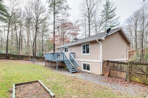 House (3 Bedrooms) | Interior - Pet-friendly Fletcher Home - 13 Mi to Asheville! (Fletcher)