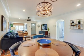 Cottage (2 Bedrooms) | Interior - Chic Joplin Cottage w/ Patio < 3 Mi to Town! (Joplin)