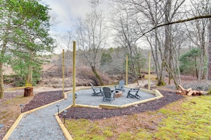 House (2 Bedrooms) | Interior - Peaceful Cabin w/ Hot Tub: 11 Mi to Blue Ridge! (Epworth)