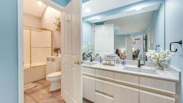 Apartemen (3 Bedrooms) | Interior