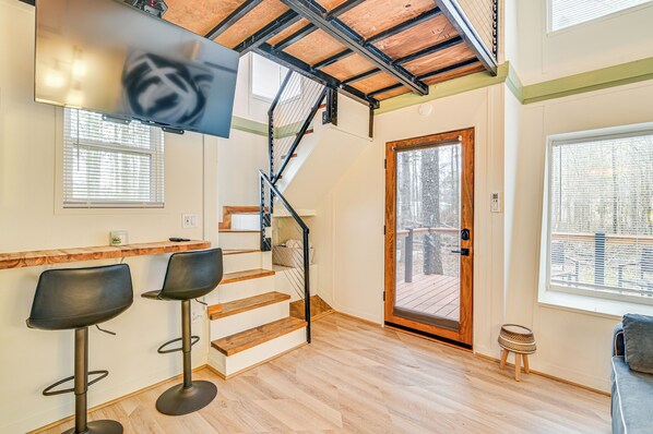 Apartment (0 Bedroom) | Interior