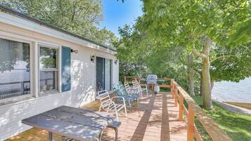 Cottage (2 Bedrooms) | Interior