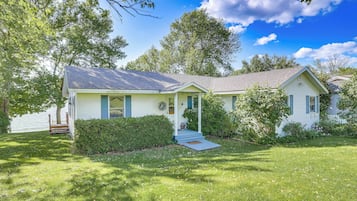 Cottage (2 Bedrooms) | Interior