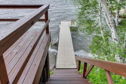 Lakefront Pelican Rapids Cabin w/ Dock!