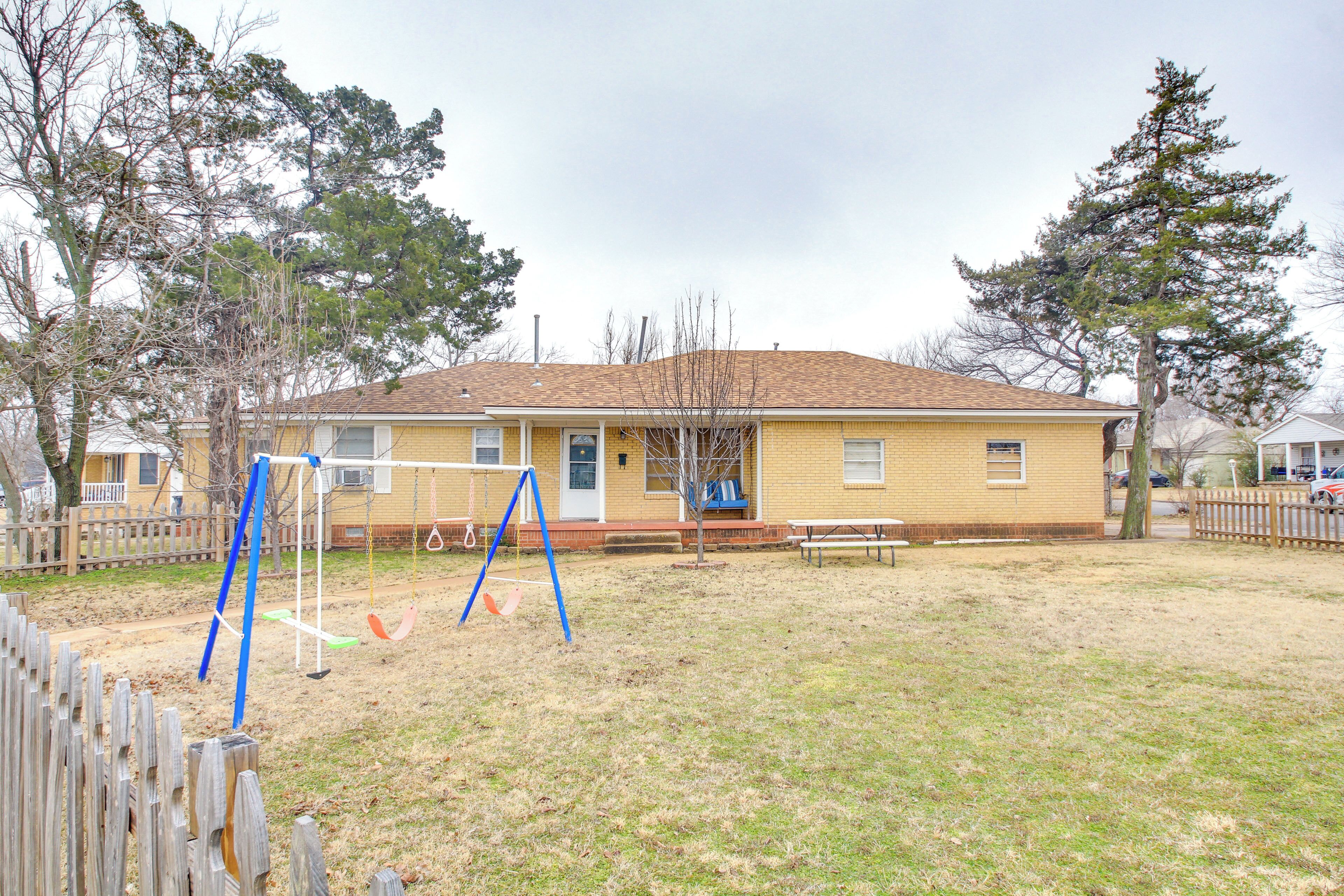 Rumah (2 Bedrooms) | Interior