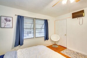 House (2 Bedrooms) | Interior - Charming Lawton Escape w/ Patio + Grills! (Lawton)