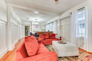 Cottage (3 Bedrooms) | Interior - Baton Rouge Cottage w/ Fenced Yard: Near Downtown! (Baton Rouge)