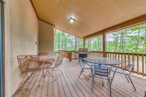 Interior - Furnished Deck + Game Room: Ruidoso Home! (Ruidoso)