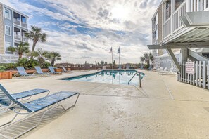 Apartment (2 Bedrooms) | Interior - Oceanfront North Myrtle Beach Condo Rental w/ Pool (North Myrtle Beach)