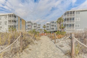 Apartment (2 Bedrooms) | Interior - Oceanfront North Myrtle Beach Condo Rental w/ Pool (North Myrtle Beach)