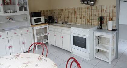 Gite entre DEAUVILLE & HONFLEUR POUR 2 Ă 5 Personnes3 Chambres