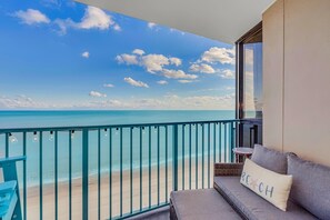 Property grounds - Luxurious Condo w/Jacuzzi and Floor to ceiling glass (Myrtle Beach)