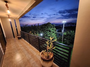 House | Terrace/patio - Exquisite 3bed 3bath Lake View Home in Entebbe (Entebbe)