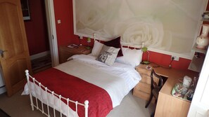 Standard Double Room | Free WiFi - Arrochoile (Balmaha)