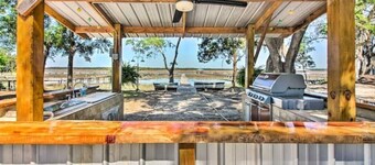 Waterfront Date Night! Near Savannah!