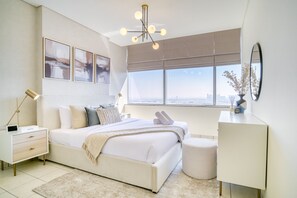 2 bedrooms, in-room safe, iron/ironing board, free WiFi - Breathtaking 2BR Apartment in Sky Gardens, DIFC by Deluxe Holiday Homes (Dubai)