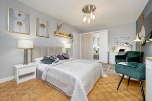 1 bedroom, free WiFi, bed sheets