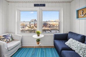 DVD player - Bayspot K201 - 2 br / 2bath with bay water views, 53rd St with boat dock (Ocean City)