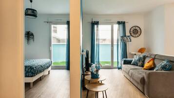 1 chambre, fer et planche à repasser, lit parapluie, Wi-Fi gratuit