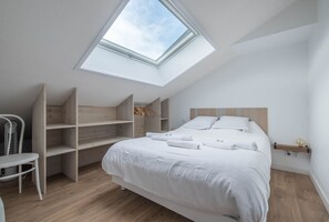 2 soveværelser, strygejern/strygebræt