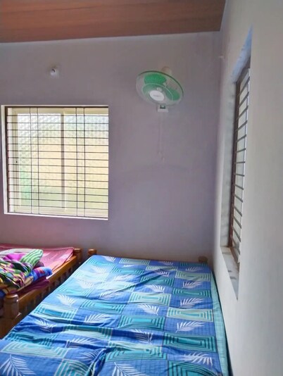 Brundavana Garden Restaurant and Homestay