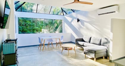 Enchanting 5 bedroom Hillside Jungle Villa & Pool Walking Distance to the Beach
