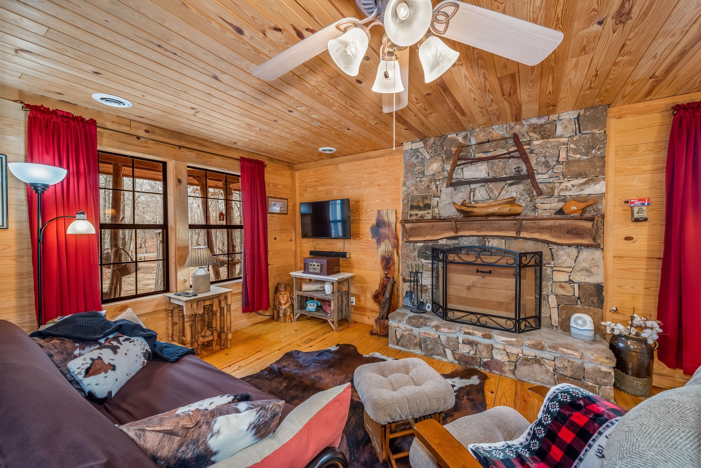 TV connectée, cheminée