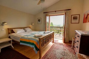 6 Schlafzimmer, Bügeleisen/Bügelbrett, WLAN, Bettwäsche