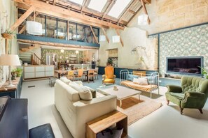 TV, videospill og fotballspill