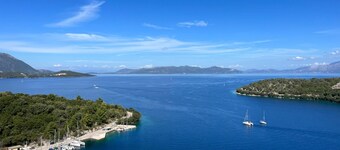 Tina - Three Bedroom Villa, Sleeps 6