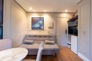 Living area - LFlats no Stella Vega Ibirapuera Jardins (São Paulo)