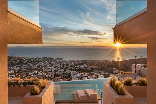 Junior Suite by Saronida Hills