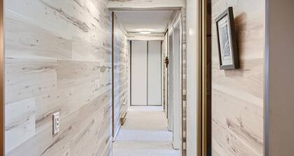 Ponderosa Inn by Okanagan Premier