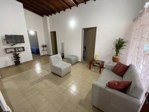 Casa Finca en Sabaneta Antioquia a 5 min del Centro Comercial Mayorca Apto 101