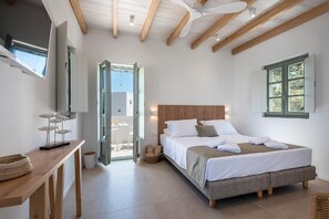 1 chambre, coffres-forts dans les chambres, bureau