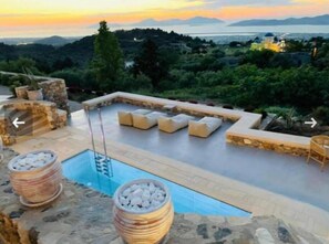 Outdoor pool - Aloe - AnamneZia Luxury Suites (Zia)