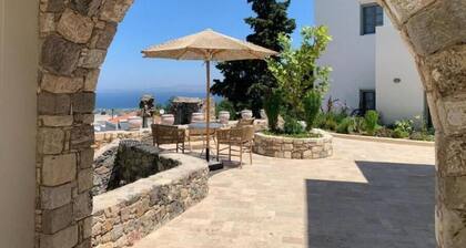 Thyme -AnamneZia Luxury Suites