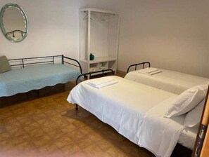 2 bedrooms, WiFi