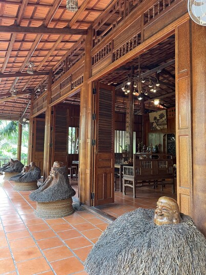 CocoHome builted from 4000 coconut trunks -certificated as Vietnam Coconut House