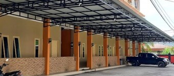 OYO 93569 Fathir Homestay SyariahNearRM Raso Situjuah