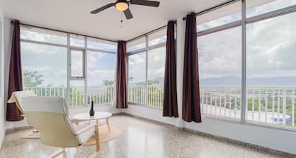 Vista Palmas Tropical Retreat 8BR, Pool & Views, Close to Beach & Palmas Del Mar